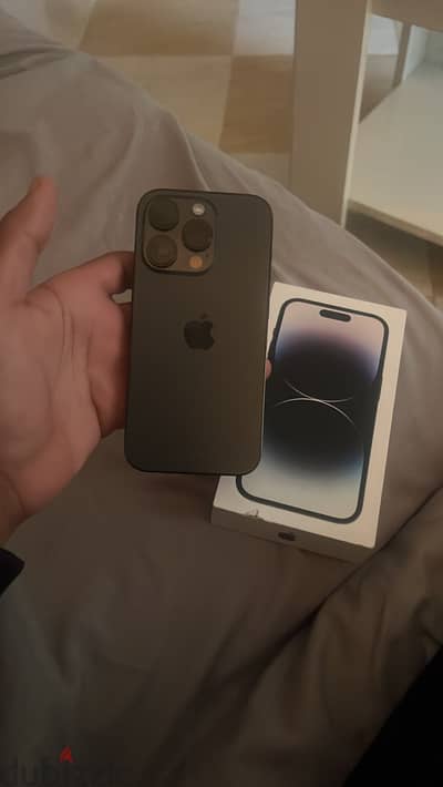 آبل - آيفون 14 برو