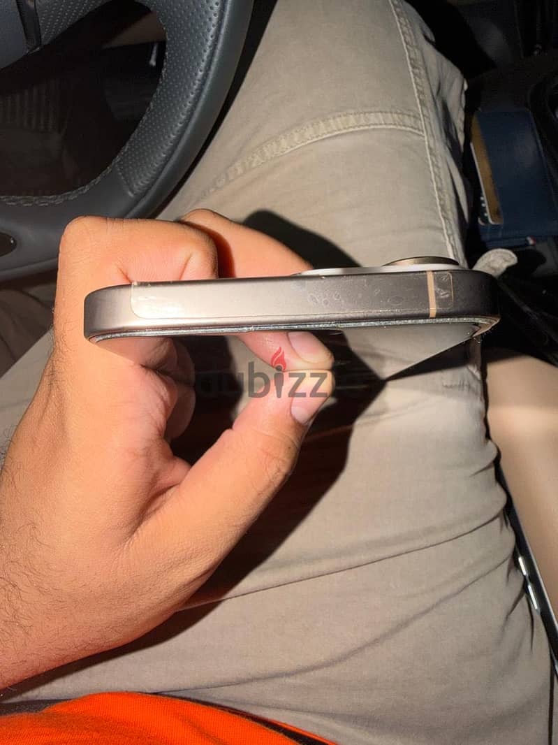 Apple - iPhone 16 Pro Max 1