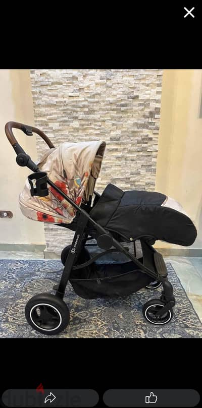 عربيه اطفال حاله ممتازة شكل مميز