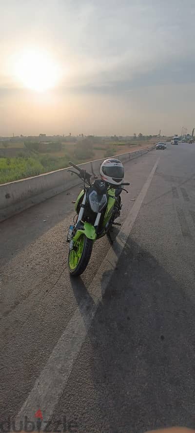 بنيلي s200