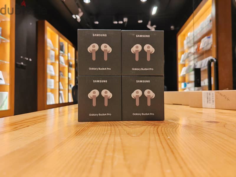Galaxy buds 4pro 1