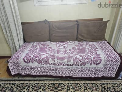 كنبة سرير