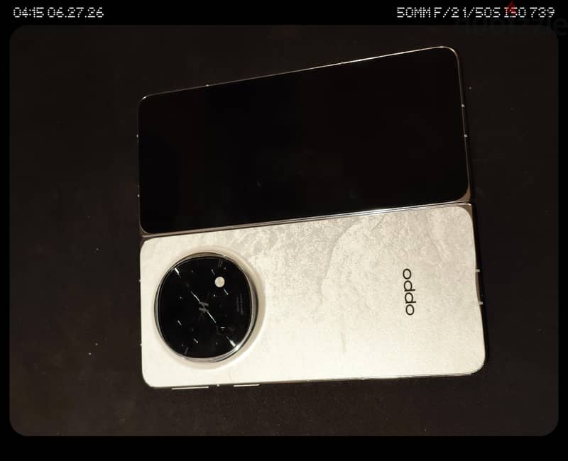 OPPO Find N5 4