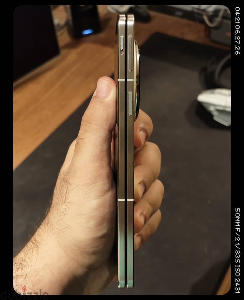 OPPO Find N5 12