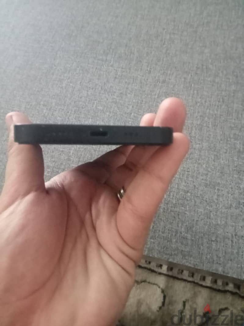 Apple - iPhone 13 4