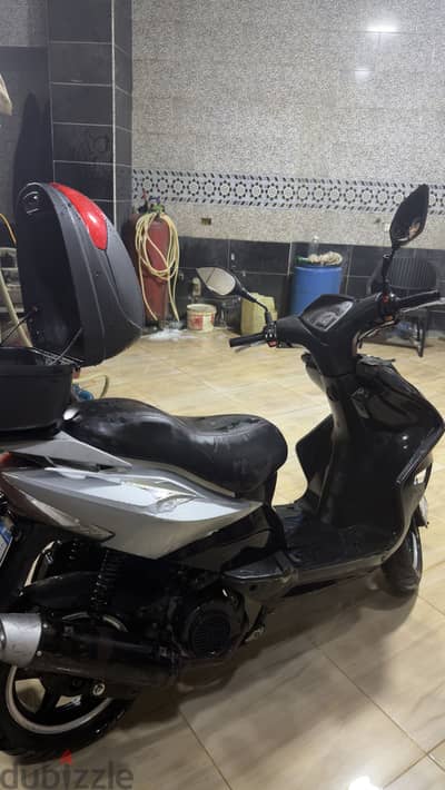 سكوتر حوا R8