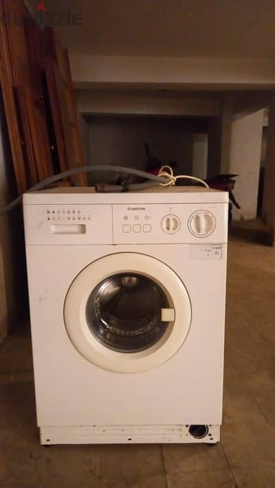 washing machine ariston made in Italy