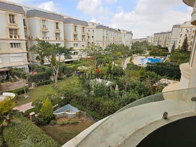 شقة فاخرة اول سكن للايجار كمبوند ماونتن فيو هايد بارك التجمع الخامس