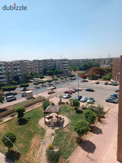 شقه للبيع بالمتميز مدينه الشروق