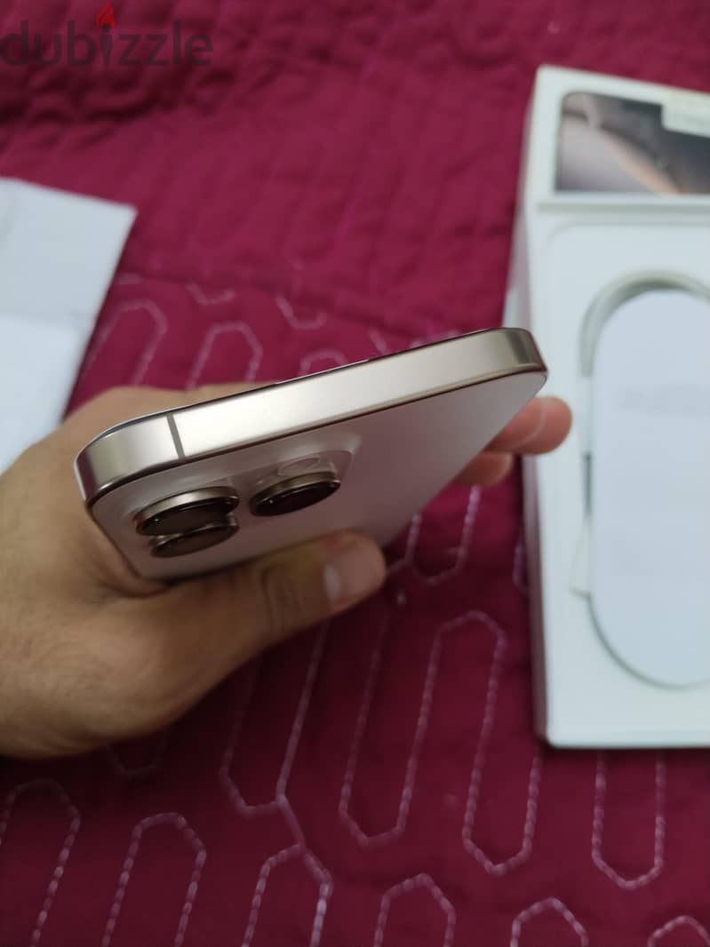 iPhone 16 Pro Max 2