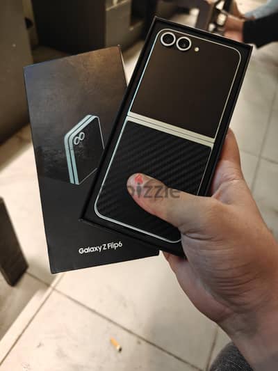 Samsung Z Flip 6 256/12 فتح كرتونه معفي ضريبه بكل مشتملاته