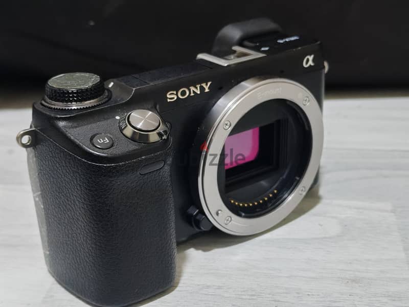 Sony Nex-6 Mirrorless Camera 4