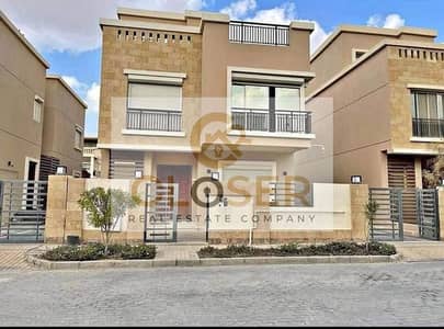 Last townhouse for sale with DoubleView in Taj City compound directly opposite Kempinski Hotel 12-year installments.