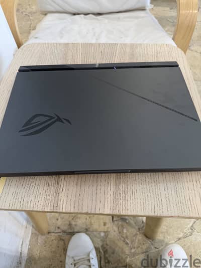 لابتوب Asus جيمينج استعمال خفيف جدا جدا جدا يعتبر جديد