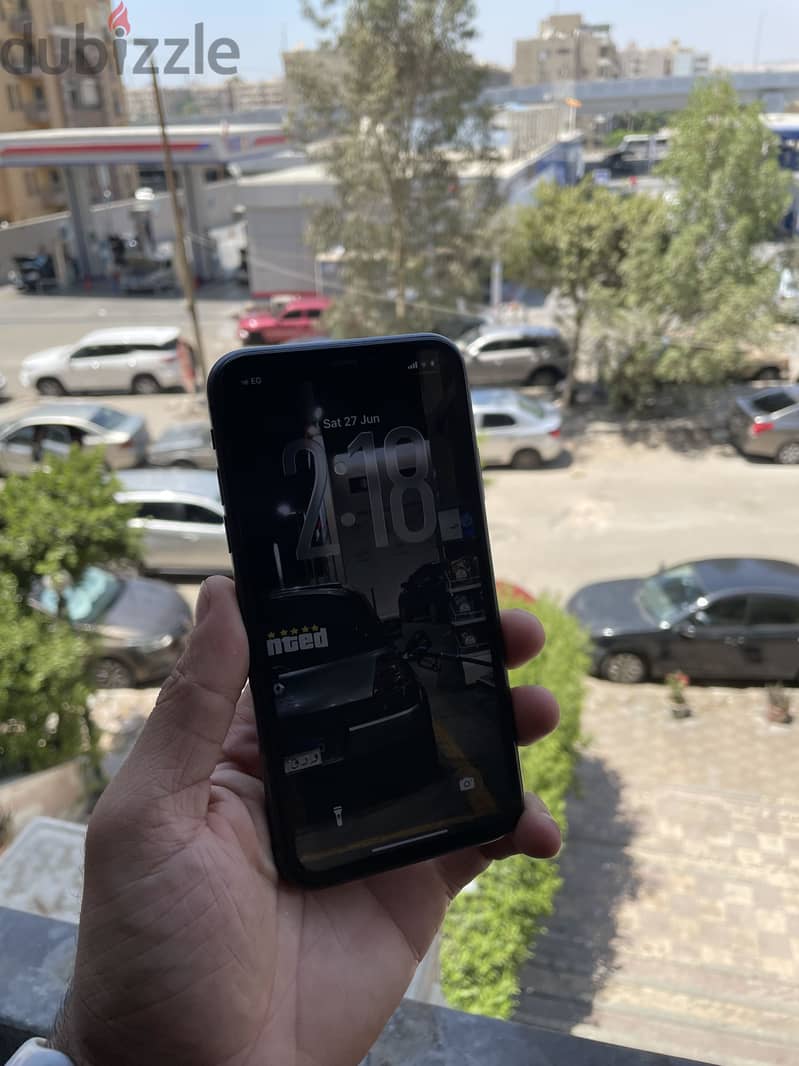 Apple - iPhone 11 4