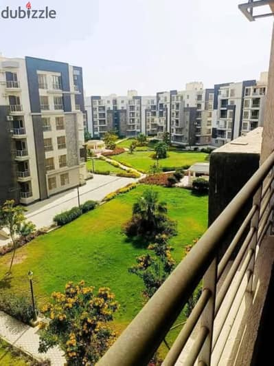 شقة من المالك الأصيل بأجمالى سعر 4,750,000 ناصية بحرى فى جنة  2 janna 2 فى الشيخ زايد in El-Sheikh Zayed