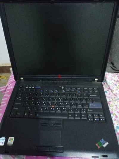 لاب توب مستعمل بحاله جيده