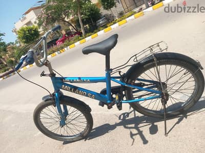 عجله ولادي مقاس ٢٠ بحاله جيده