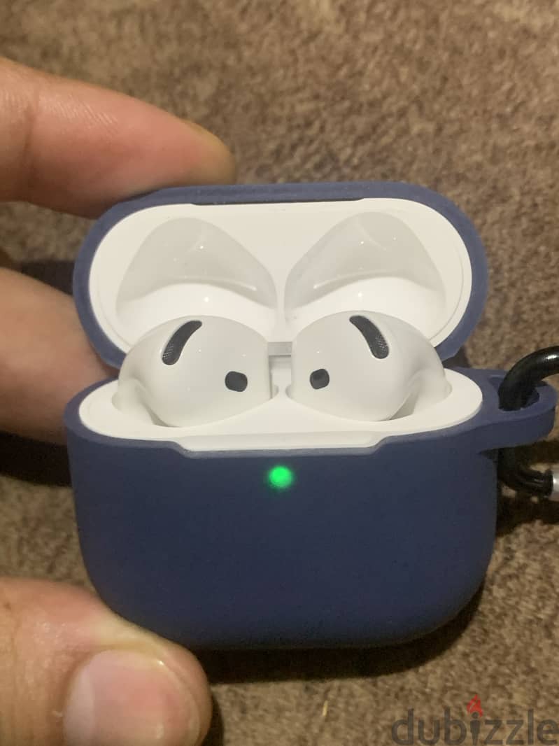 AirPods 4 1