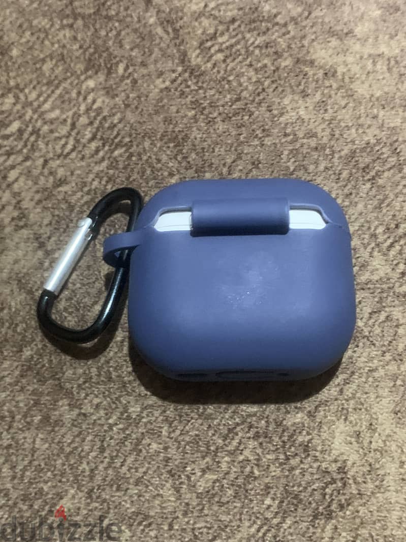 AirPods 4 3
