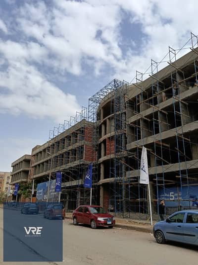 Pharmacy, 99 sq m for sale in Zahraa El Maadi, delivery in 6 months - ready to check out