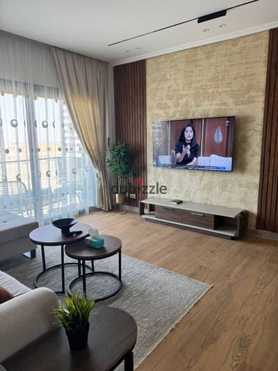 بالفرش والأجهزة والتكييفات وفيو مباشر على ذا سباين. . للبيع استوديو لقطة جاهز للسكن والاستثمار في كمبوند بريفادو مدينتي