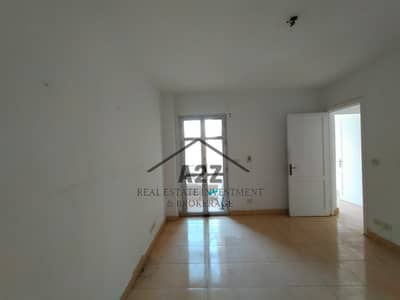 Apartment for rent in Madinty next to the smart food court 103 meters repeated floor prime location 3 bedrooms 2 bathrooms