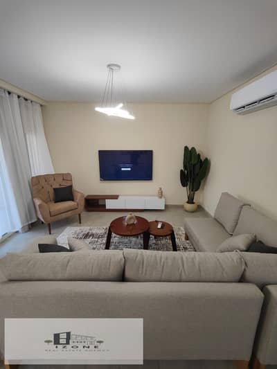 شقة للإيجار أول سكن في 90 Avenue القاهرة الجديدة 160م 2 غرفة نوم منهم ماستر بدريسنج و3 حمام مفروشة بالكامل جاهزة للسكن