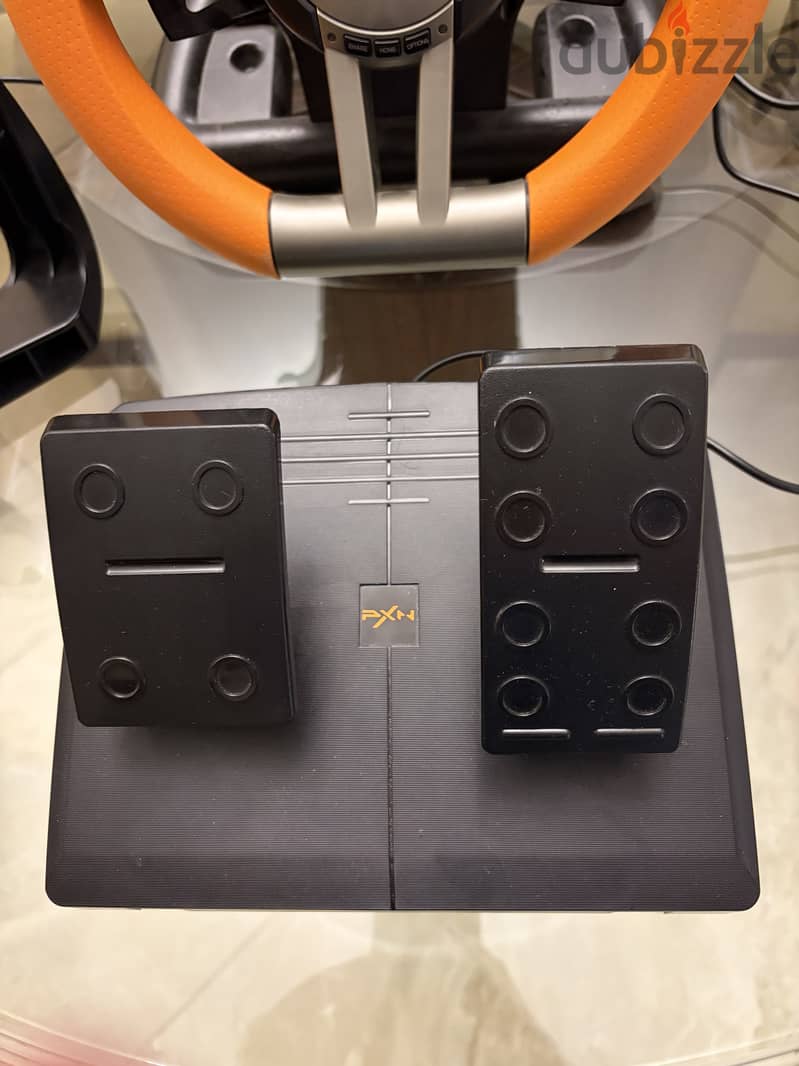 PS4 Stearing wheels 4