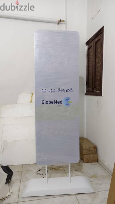 استاند إعلانات للبيع