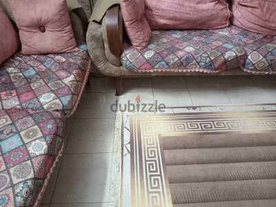 طقم بياضات منقوش مستعمل ل٢ كنبة و٢ كرسى