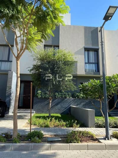 Townhouse Ready to Move for Sale in Al Burouj - CGP, El Shorouk City (Best Deal in the Market)