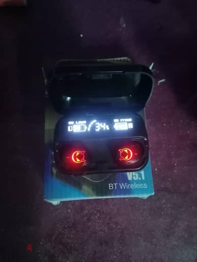 air pods m10 ب200بدل 300