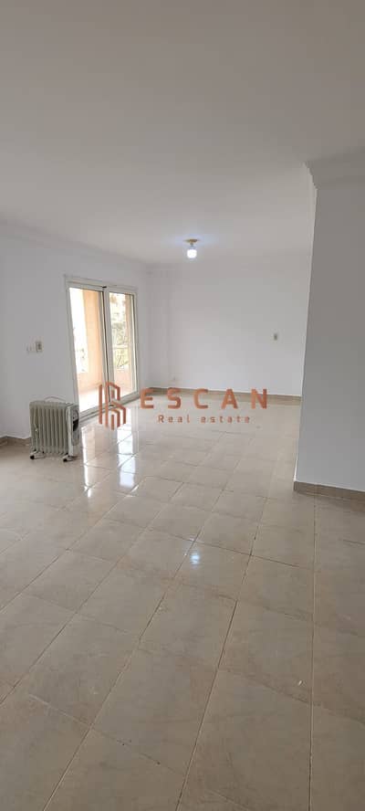 شقة 160م للبيع في مدينتي B11 وسيط مباشر من المالكجاردن فيو وموقع مميز