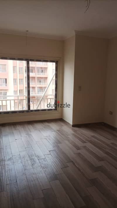 Apartment for sale, 160 square meters, 3 bedrooms + 2 bathrooms, prime location, open view, Wasal Compound, Shorouk City