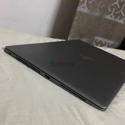 Hp i7 8th zbook لابتوب
