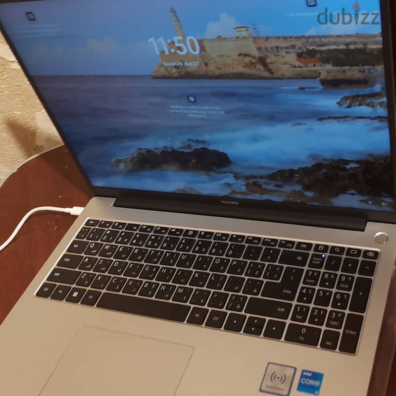 HUAWEI MATEBOOK D16 1