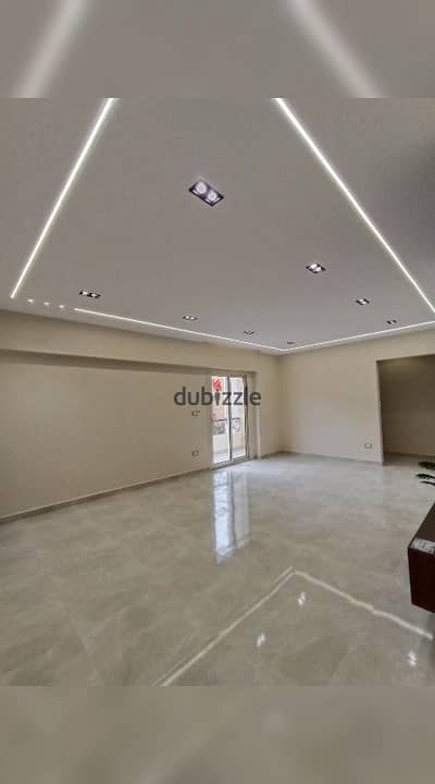 Apartment for rent unfurnished in Compound Sokar Hadayeq October