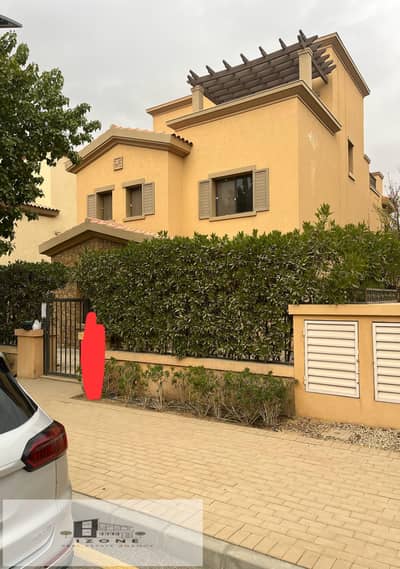 فيلا ستاندالون للإيجار في Mivida Parcel 8 القاهرة الجديدة 356م 5 غرف نوم و5 حمام وغرفة ميد ومطبخ وتكييفات موقع مميز جاهزة للسكن