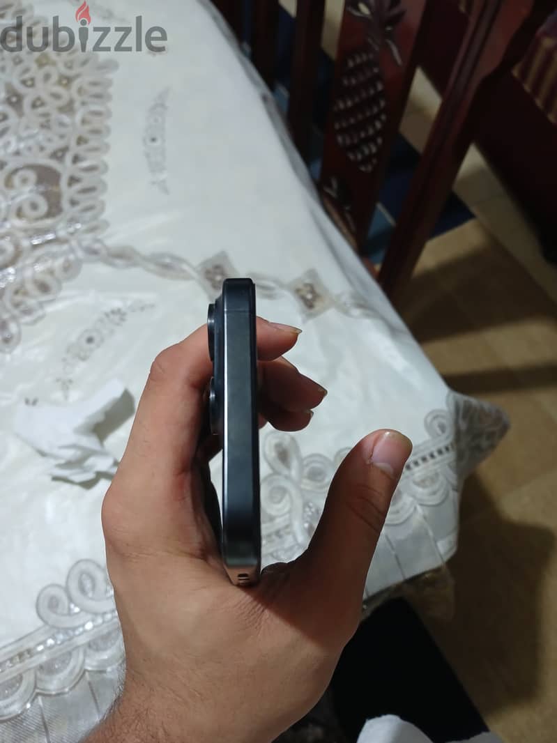 Apple - iPhone 15 Pro Max 2