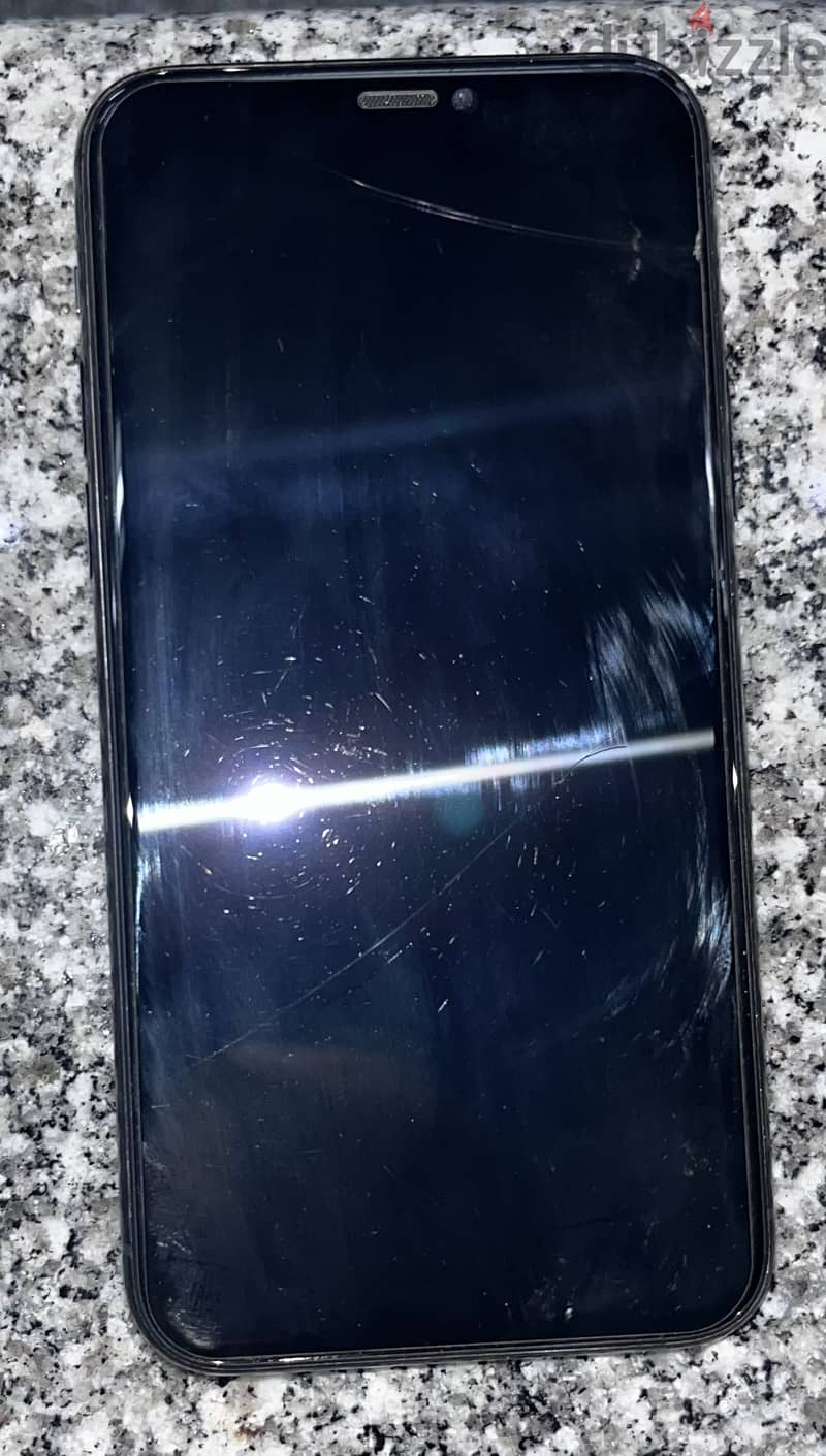 Apple - iPhone 11 Pro 5