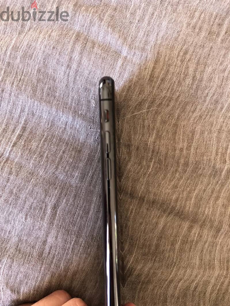 iPhone X  256 1