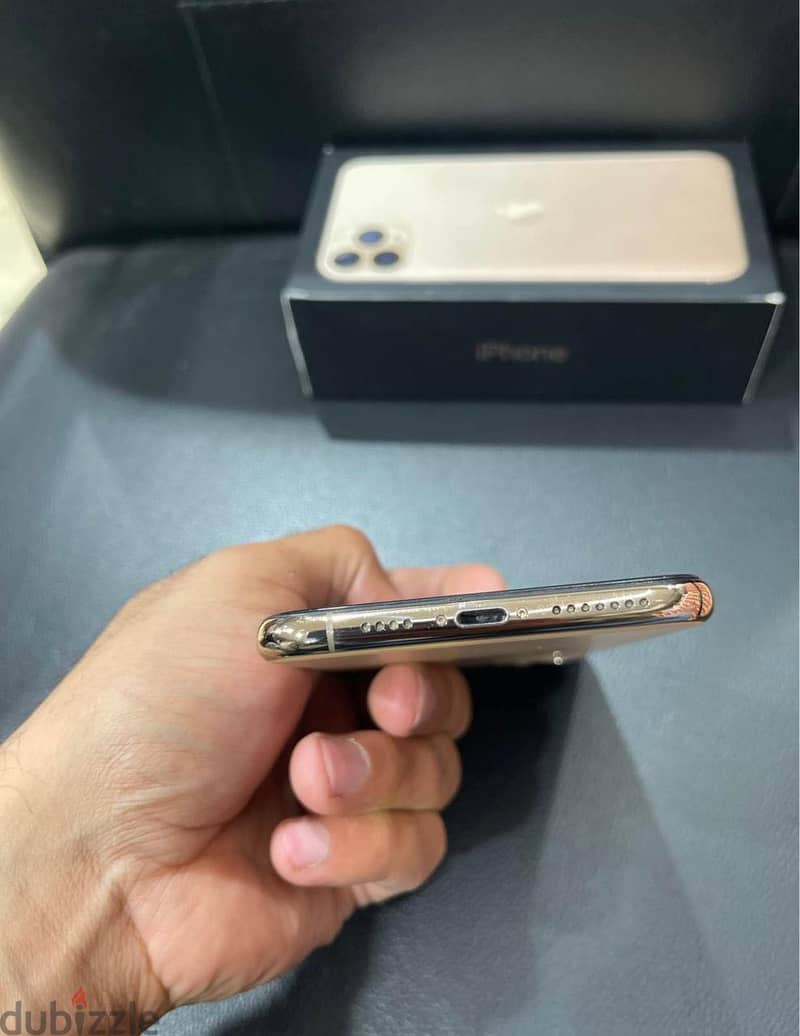 Apple - iPhone 11 Pro Max 5