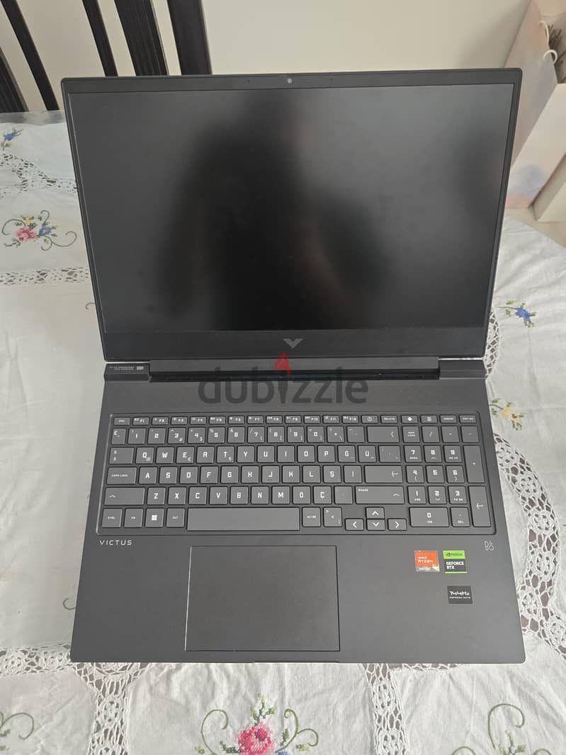hp victus 2