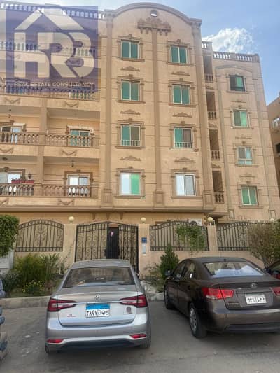شقة للبيع في اللوتس الجنوبية فيو مفتوح 217 متر لوكيشن مميز جنب الجامعة الامريكية والجولدن سكوير