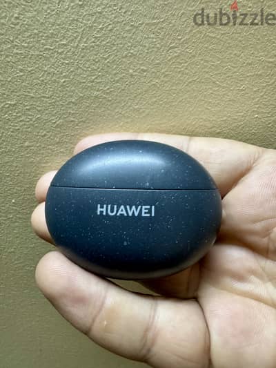 Huwaei. Free buds 5i