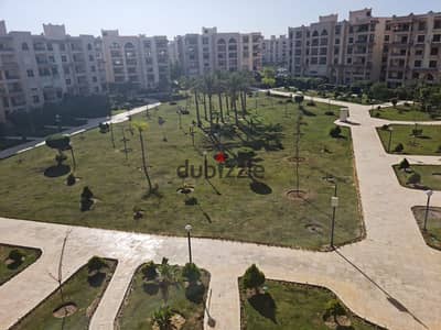 Madinaty_Al_Rehab  For Sale: 253 sqm apartment in Phase 5, prime location. 4th floor (elevator available); original developer finishing. Stunnin
