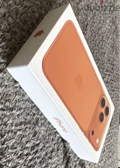Apple - iPhone 17 Pro Max Orange USA