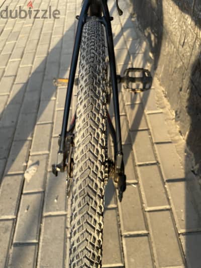 Giant bike roam 3 عجلة جاينت هايبرد