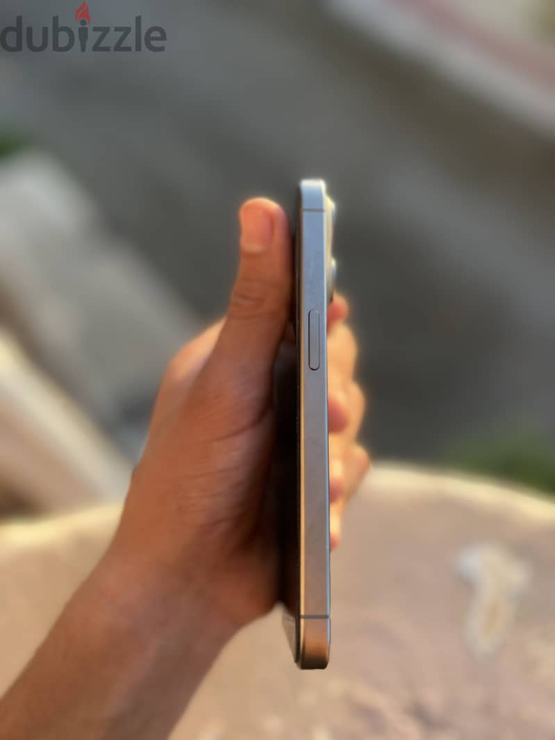 Apple - iPhone 15 Pro 3